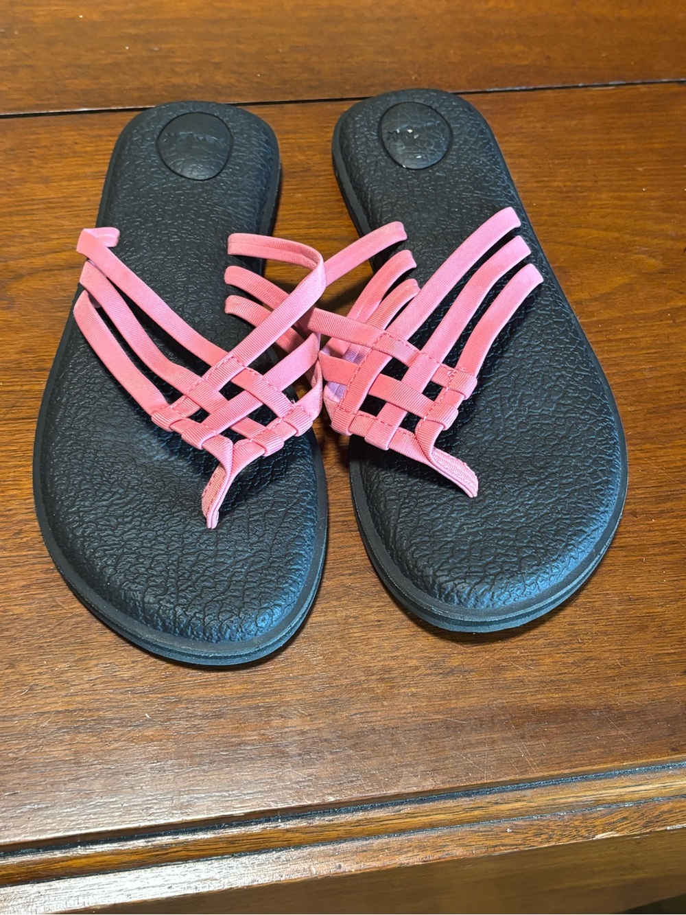 Sanuk Women’s Yoga Sandy Flip Flop Sandals Size 5 Style 1103940